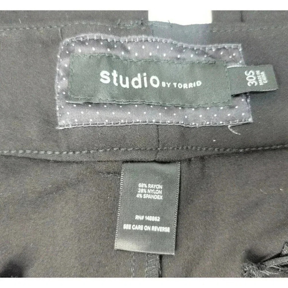 TORRID “STUDIO” BLACK WIDE LEG PONTE PANTS PLUS SIZE 30S, INSEAM 31” - Picture 2 of 5